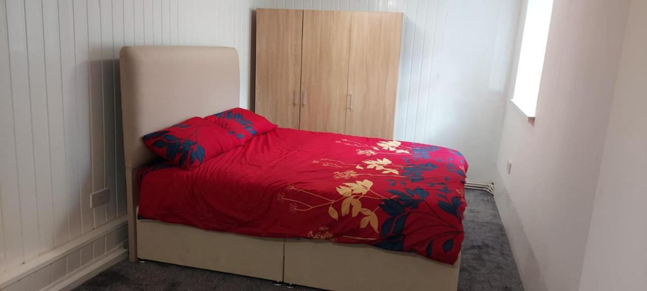 Lovely 3-Bed Apartment In Parkgate Ρόδεραμ Εξωτερικό φωτογραφία