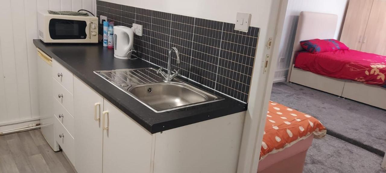Lovely 3-Bed Apartment In Parkgate Ρόδεραμ Εξωτερικό φωτογραφία